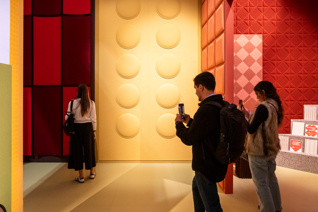 Salone del Mobile workplace installation