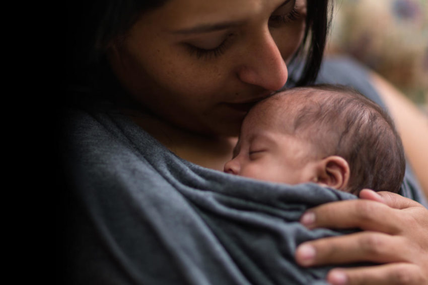 Mother and baby illustration accompanying the UT San Antonio study on toxicants