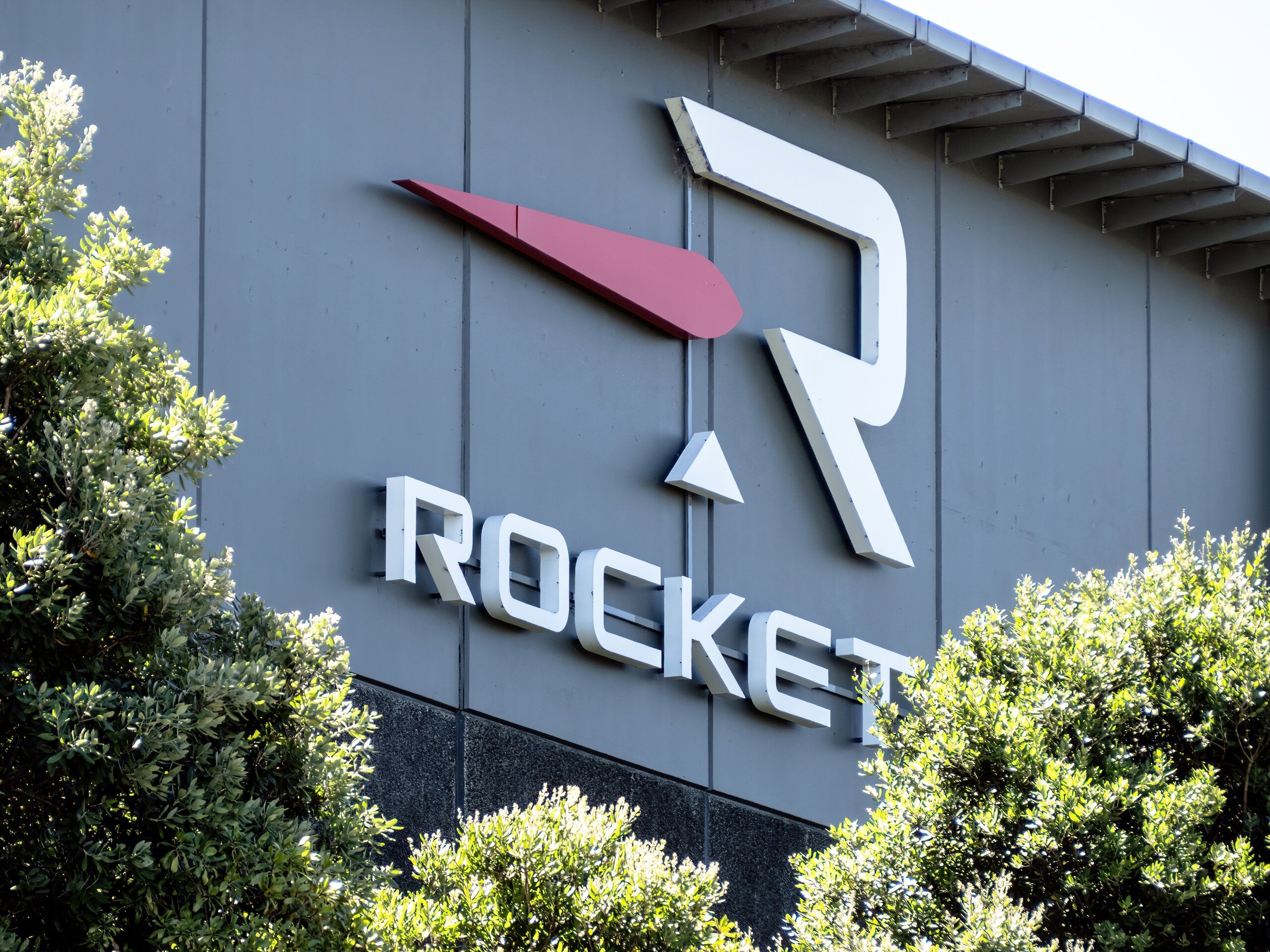 Rocket Lab facility or rocket imagery