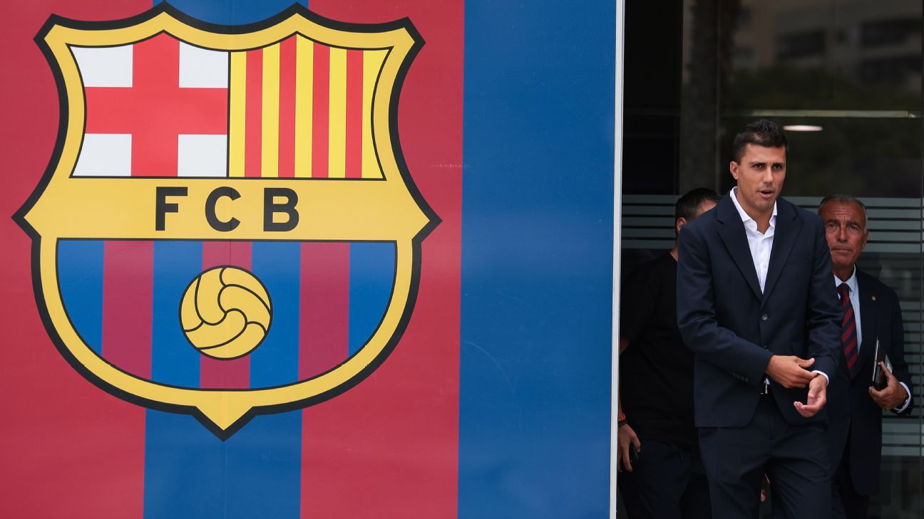 Lucas Digne transfer