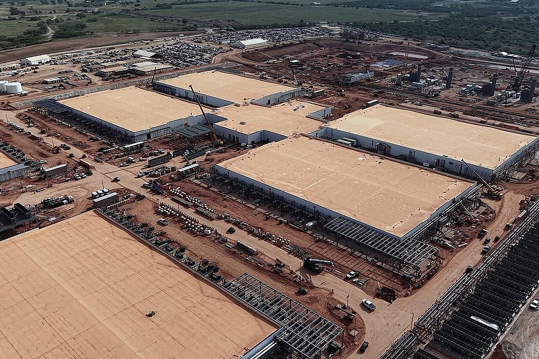 Data center construction delays