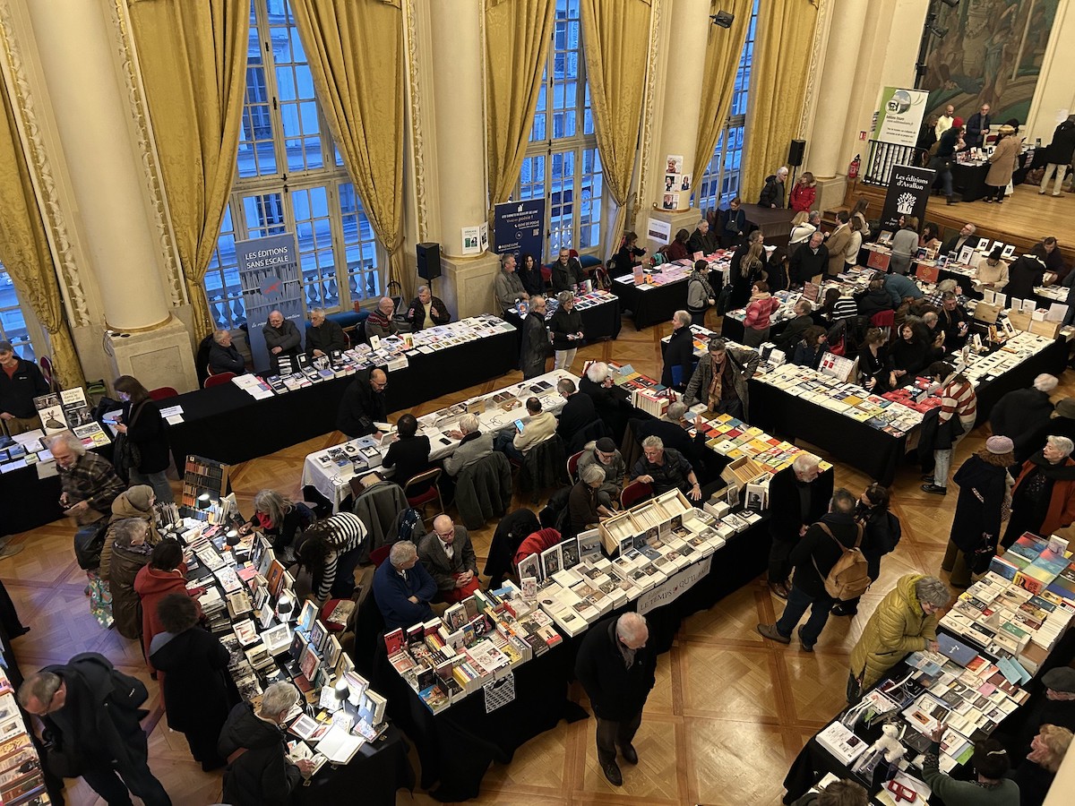L'Autre Livre closure
