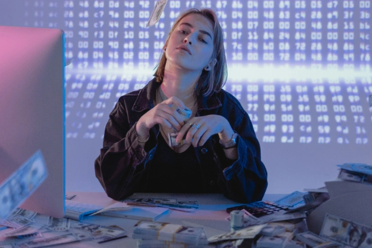 Woman counting currency representing influencer rates in 2026