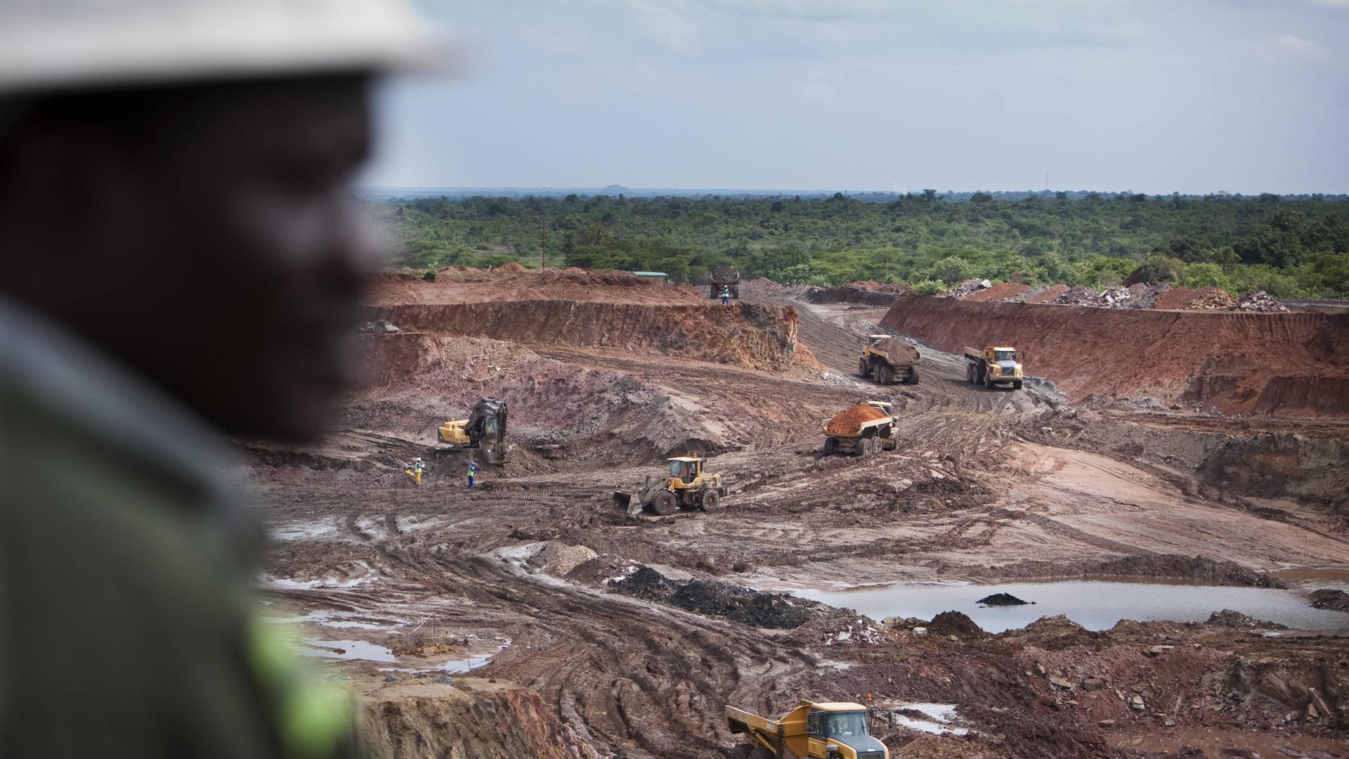 President Hakainde Hichilema addressing mining stakeholders