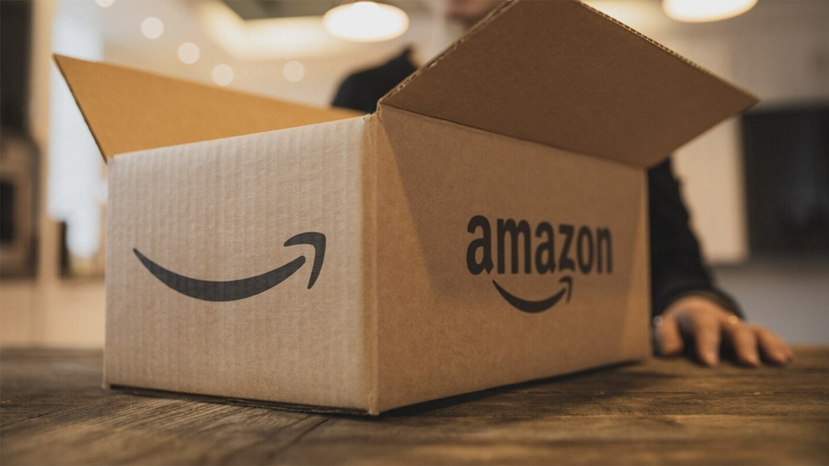 Warehouse logistics scene illustrating Amazon's quick commerce expansion in India