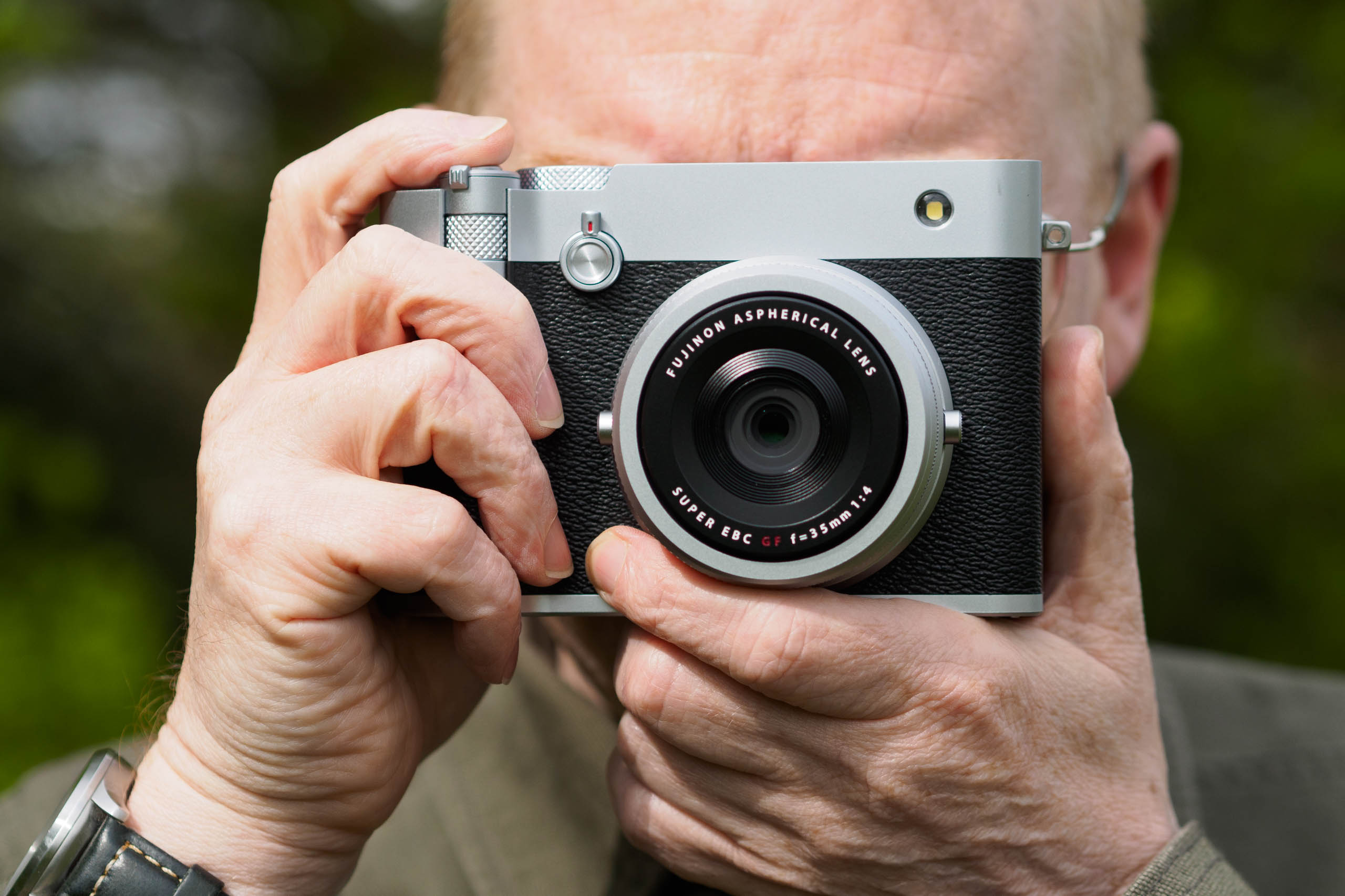 Fujifilm GFX100RF camera product image