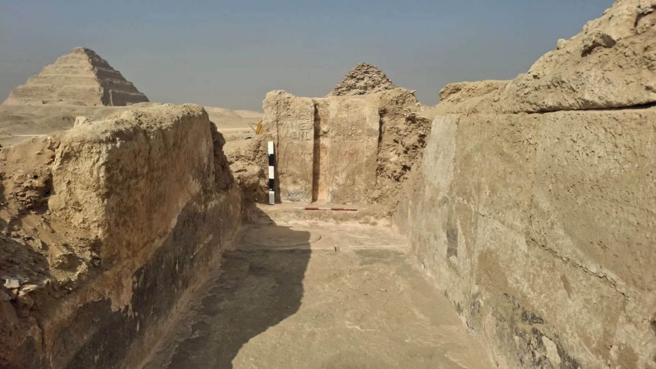 Saqqara archaeological dig site
