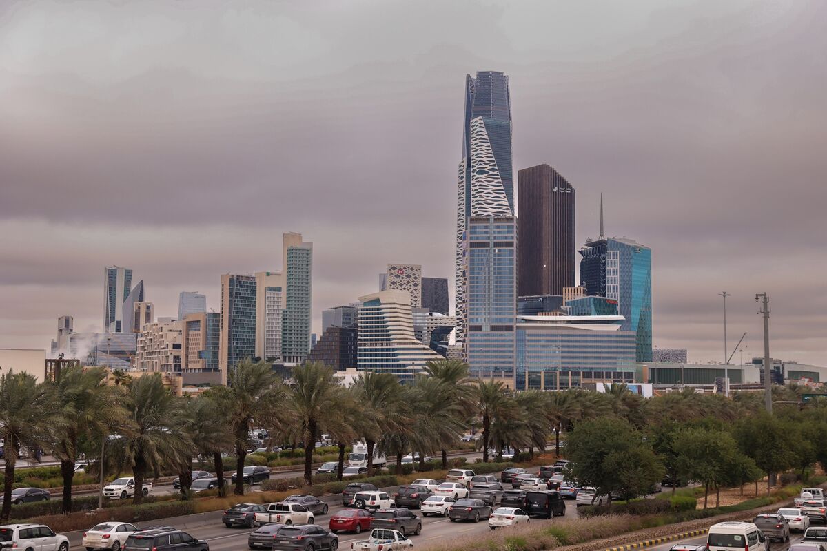 Saudi Arabia seeking loans