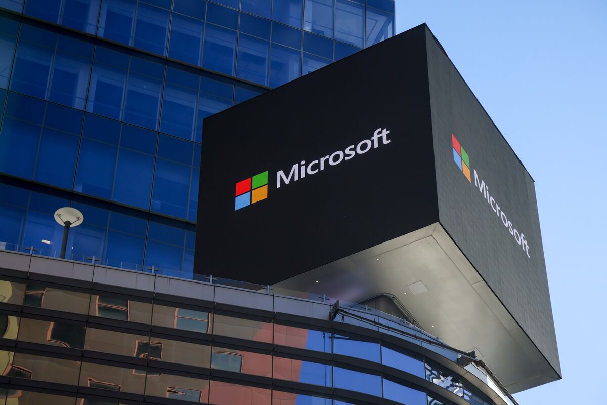 Microsoft Cloud Sales Growth Chart