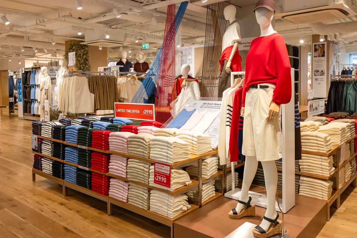 Uniqlo store exterior