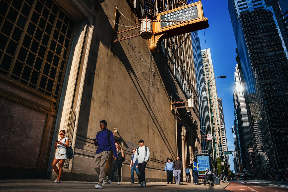Bloomberg coverage of the US office CMBS investor-loss shift