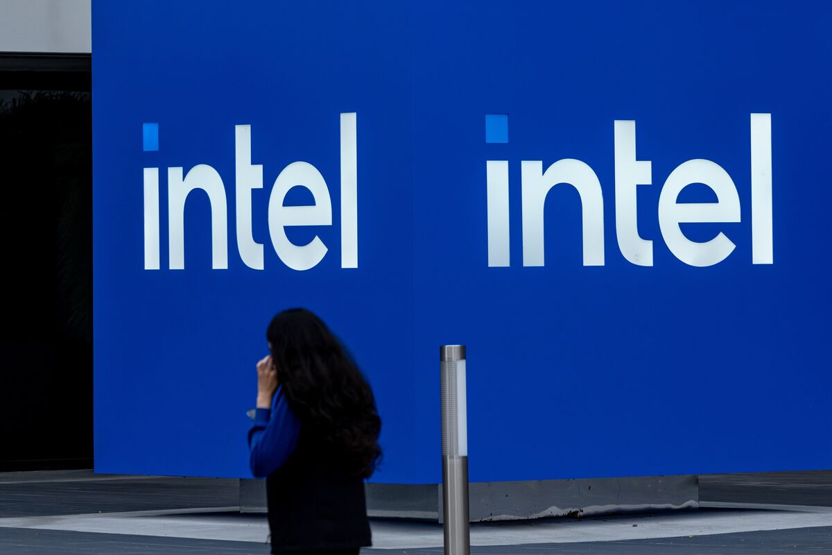 Intel to buy Israeli startup Classiq in quantum computing push