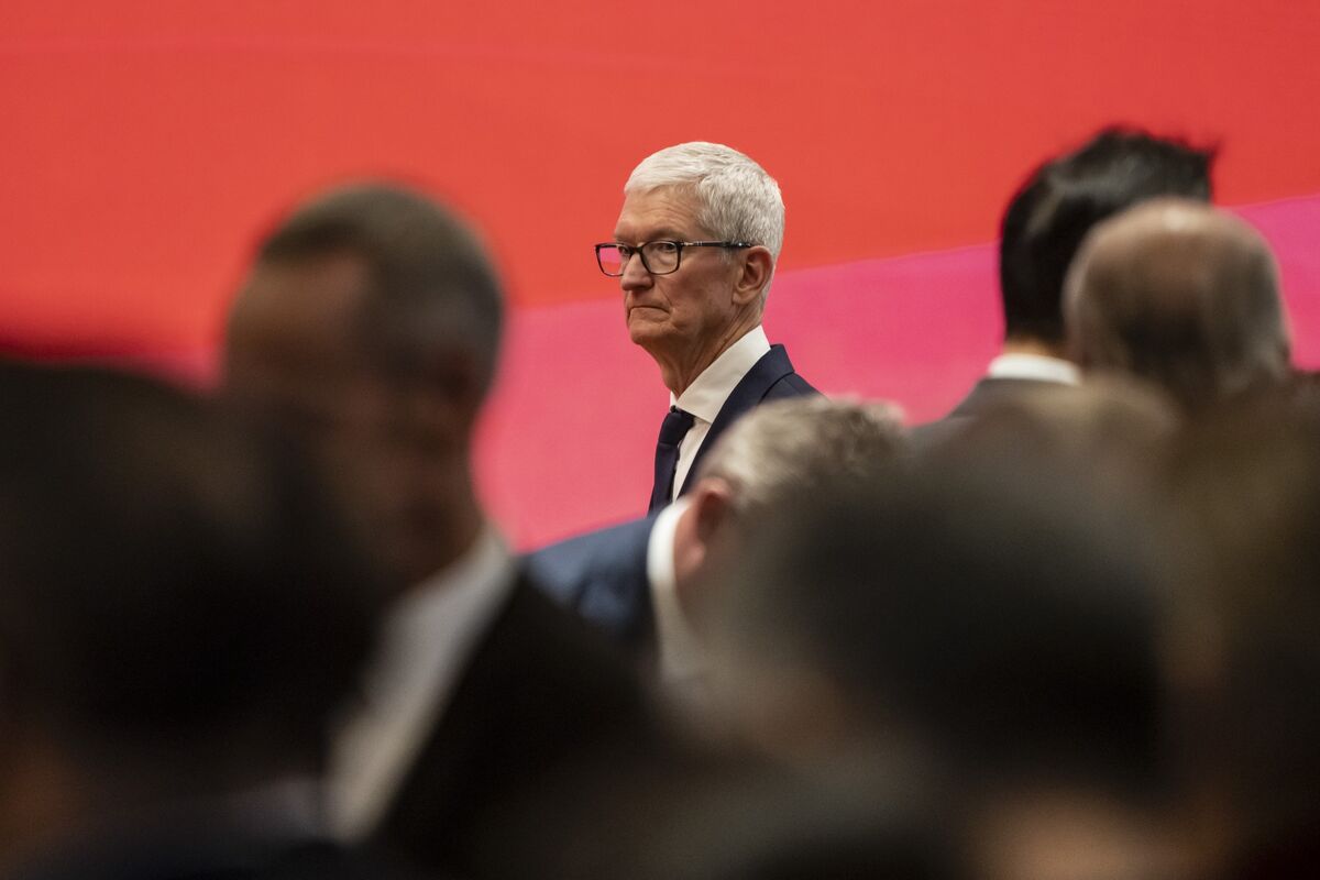 Tim Cook's China strategy playbook scrutinized as leadership transition looms