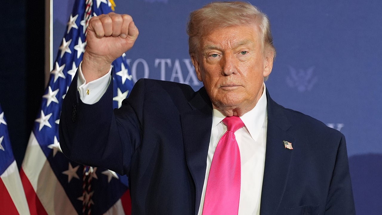 Iran announces Strait of Hormuz reopening — Live feed of President Trump's statement