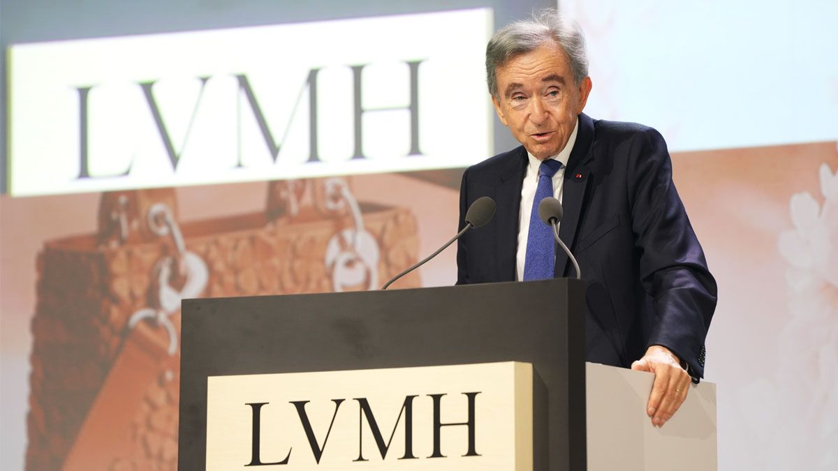 LVMH AGM coverage — Bernard Arnault addressing shareholders at the annual general meeting