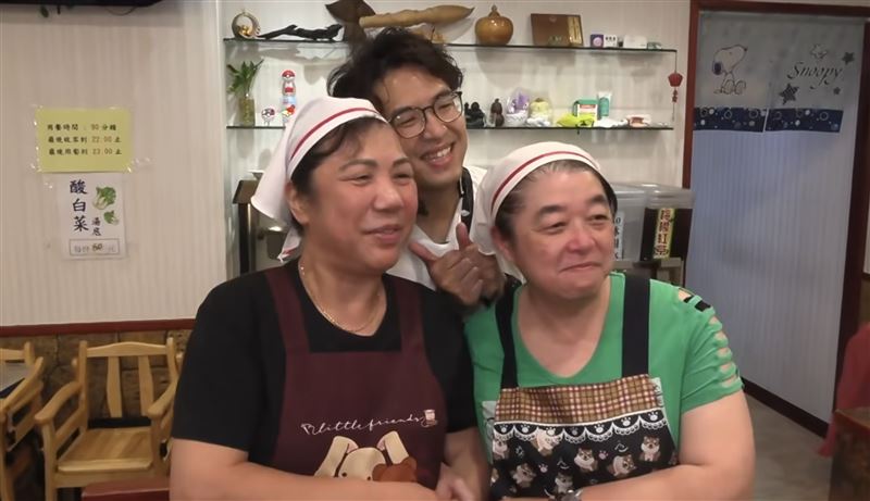 Taipei street vendors and small business owners