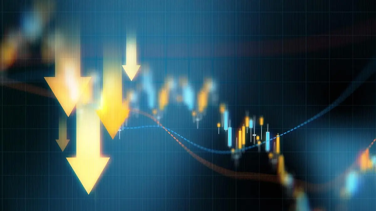 Stock market decline with sector divergence