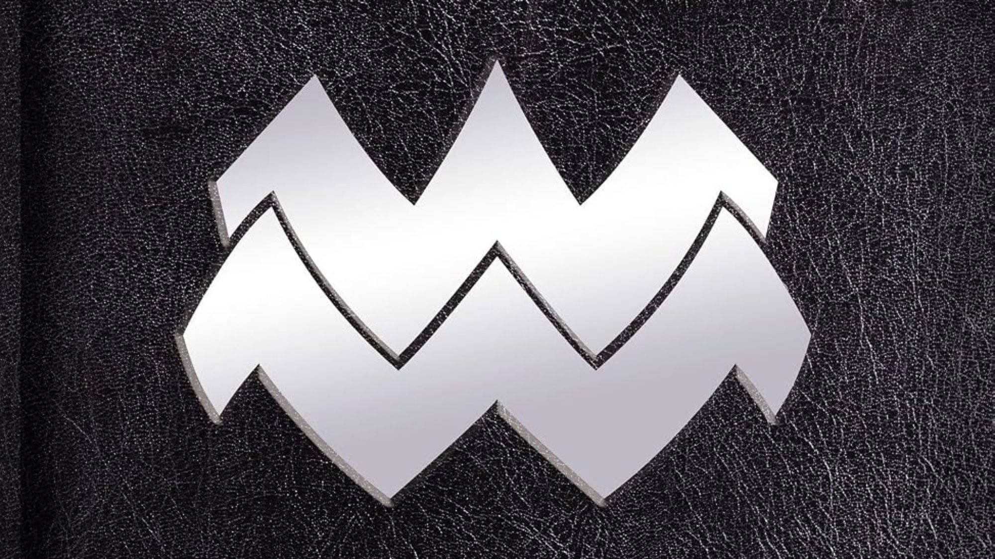DC Absolute Deluxe Hardcover cover