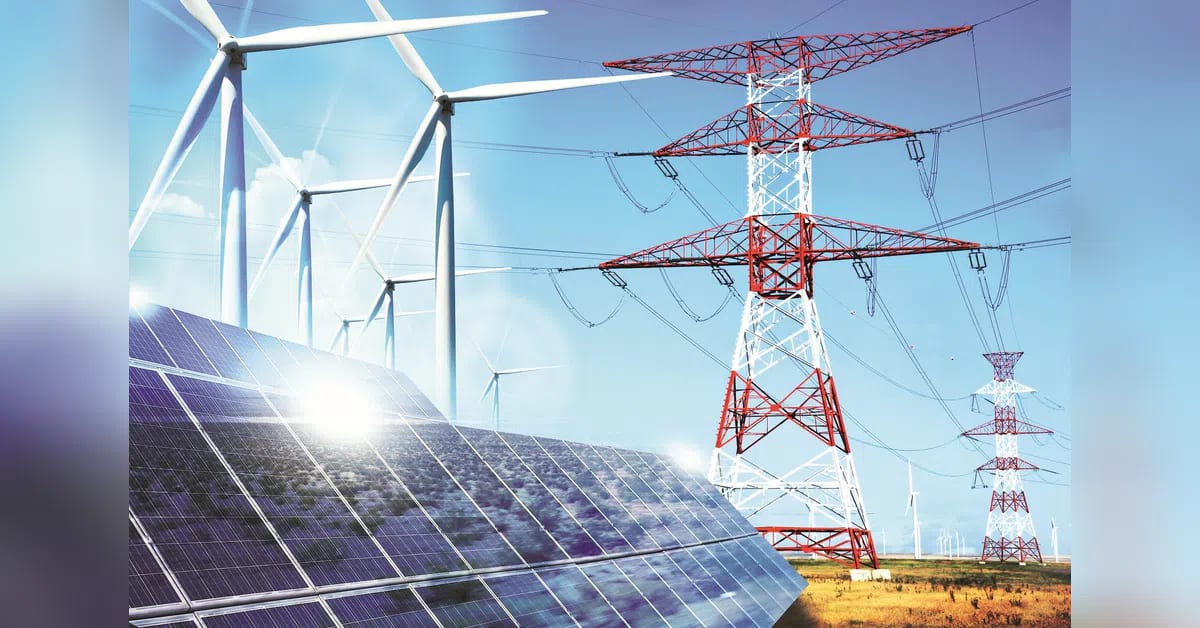 Green energy corridor infrastructure in India with transmission lines and solar panels