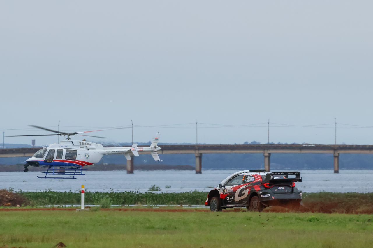 Sami Pajari celebrates at Rally del Paraguay