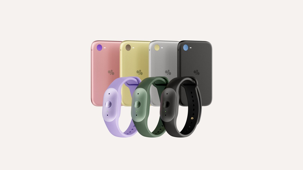 AI Times thumbnail showing Amazon’s Bee personal AI wearable devices