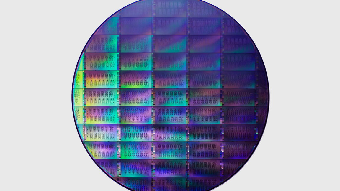 Quantum computing policy and law