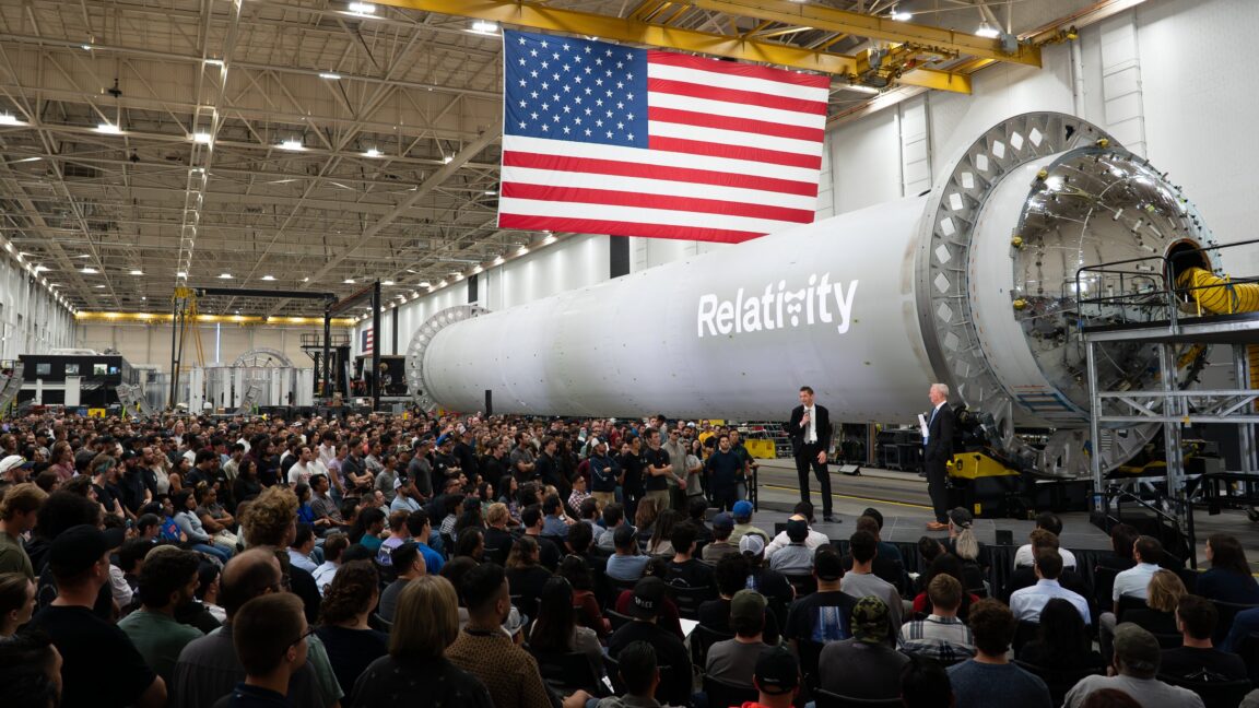 Blue Origin New Glenn rocket rebuild at Cape Canaveral
