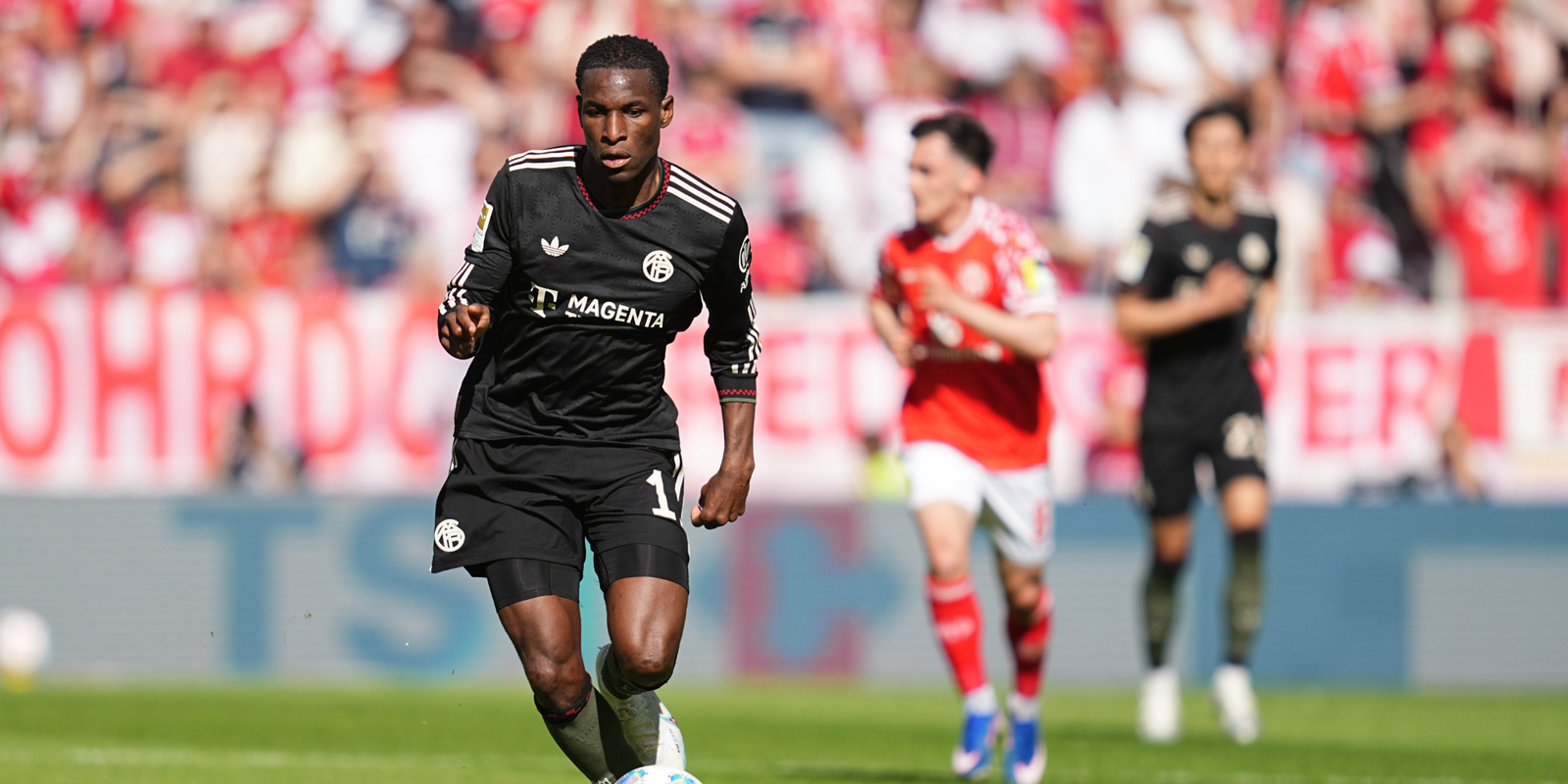 Chelsea striker Nicolas Jackson is drawing interest from Juventus and AC Milan, with Chelsea facing a major decision