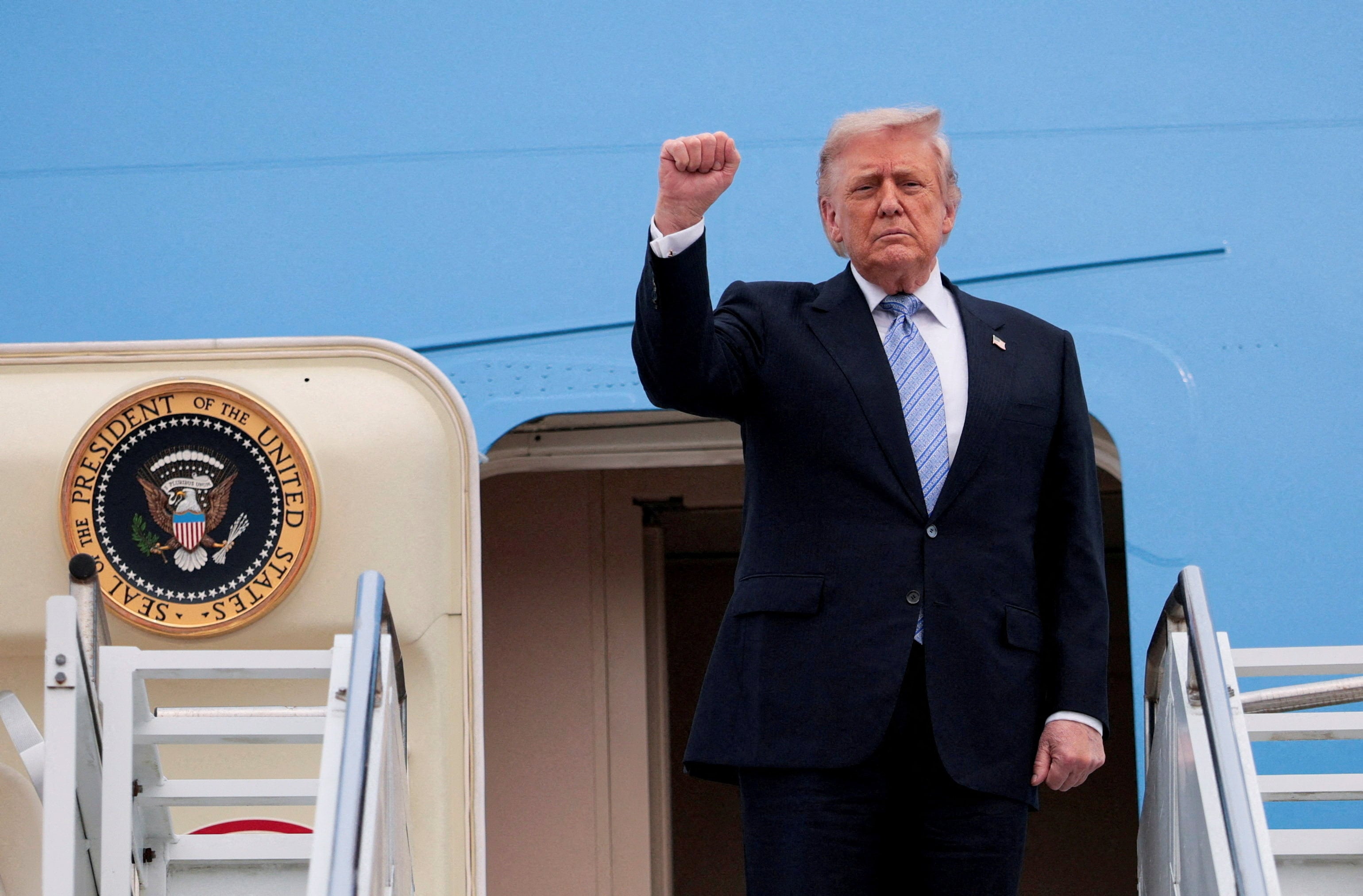 Trump departs Beijing