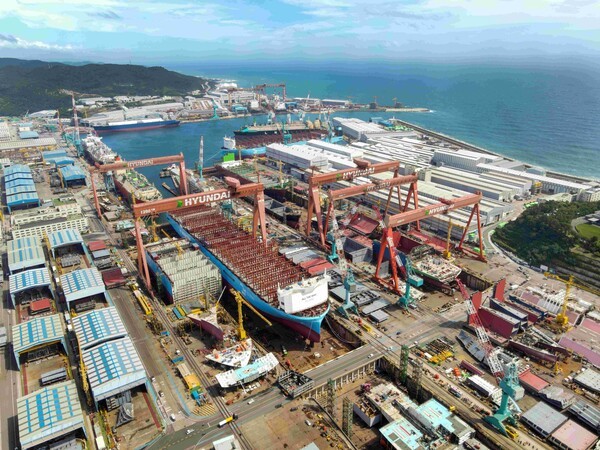 HD Hyundai Heavy Industries Union Protest