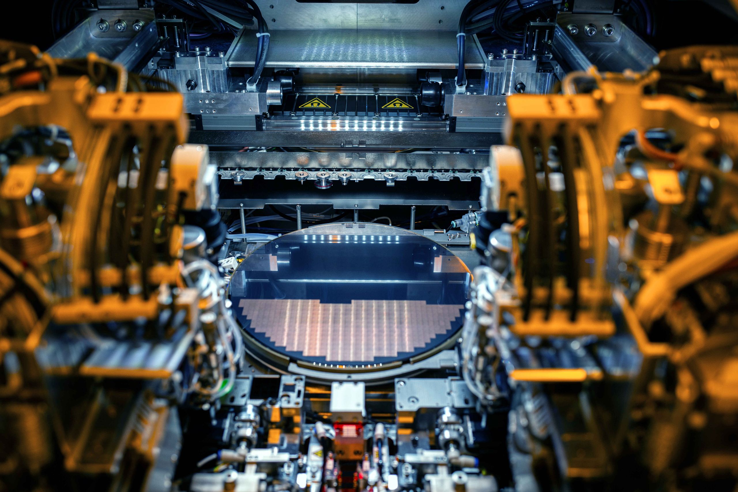 Apple chip deal with Intel Foundry