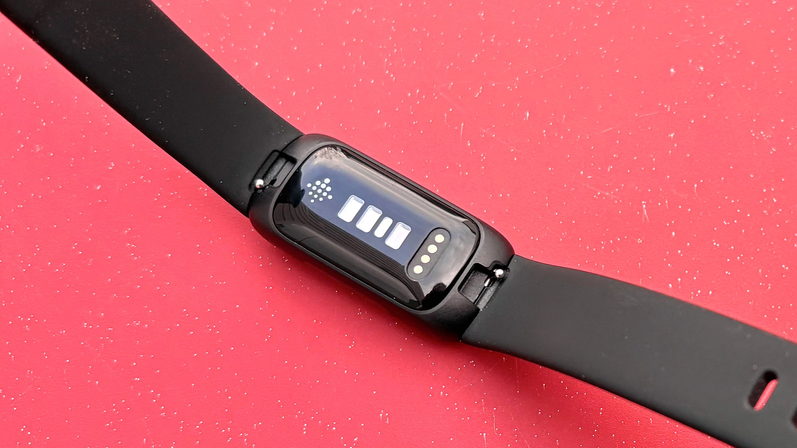 Rumored Fitbit Air concept — a screenless wearable targeting WHOOP at under $100