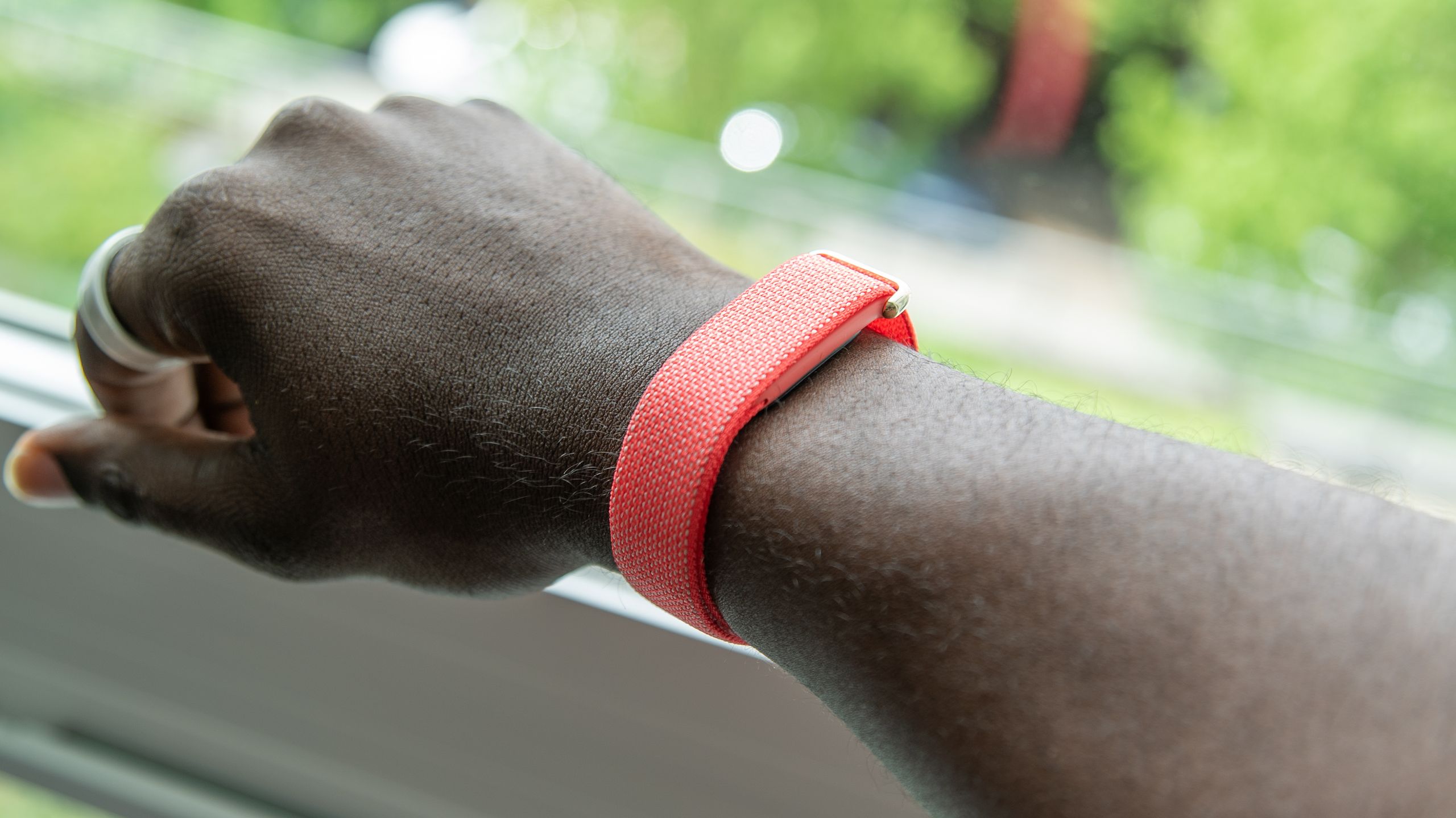 Garmin Cirqa leak showing screenless band design