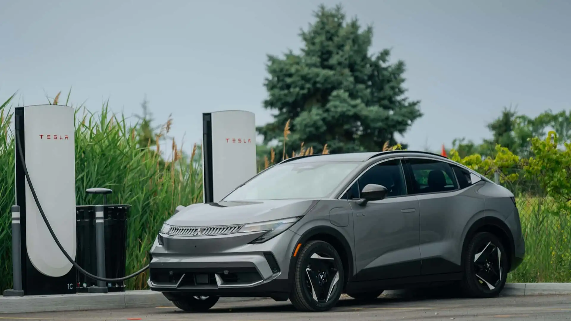 Mitsubishi Eclipse Sportback EV prototype