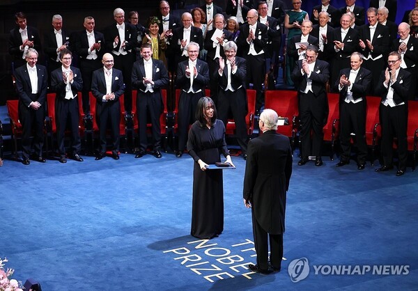 Article header image from News Culture discussing the two-year anniversary of Han Kang's Nobel Prize