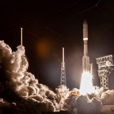 Graphic illustrating the integration of space launch management with air traffic control