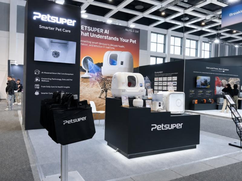 PetSuper smart pet technology products displayed at IFA
