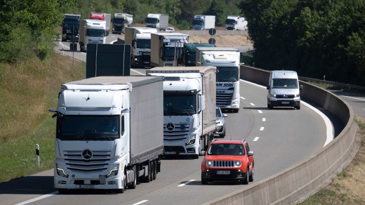 Electric Truck Electrification Pressure on European Manufacturers