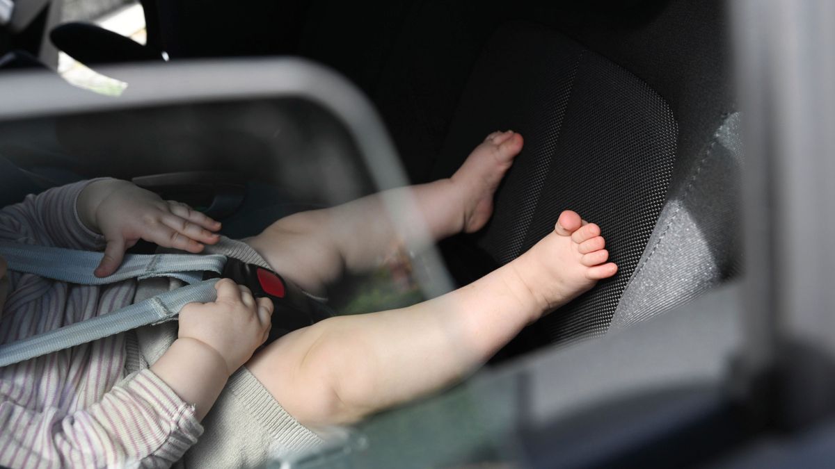 ADAC crash test warning regarding Britax Römer and Axkid car seats