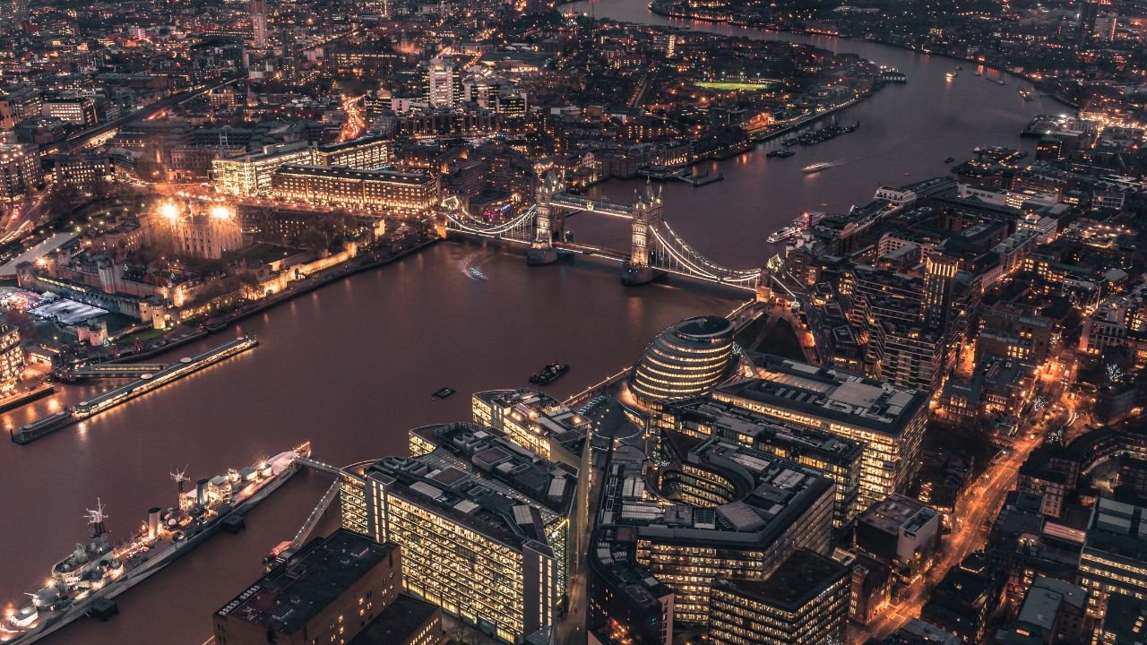 UK parliament and startups gathering