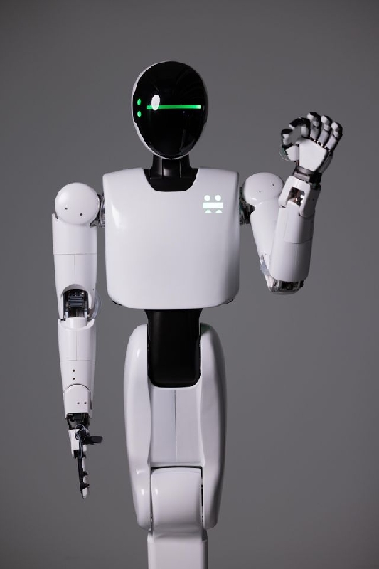 Latest model from Korean humanoid robot startup Holiday Robotics