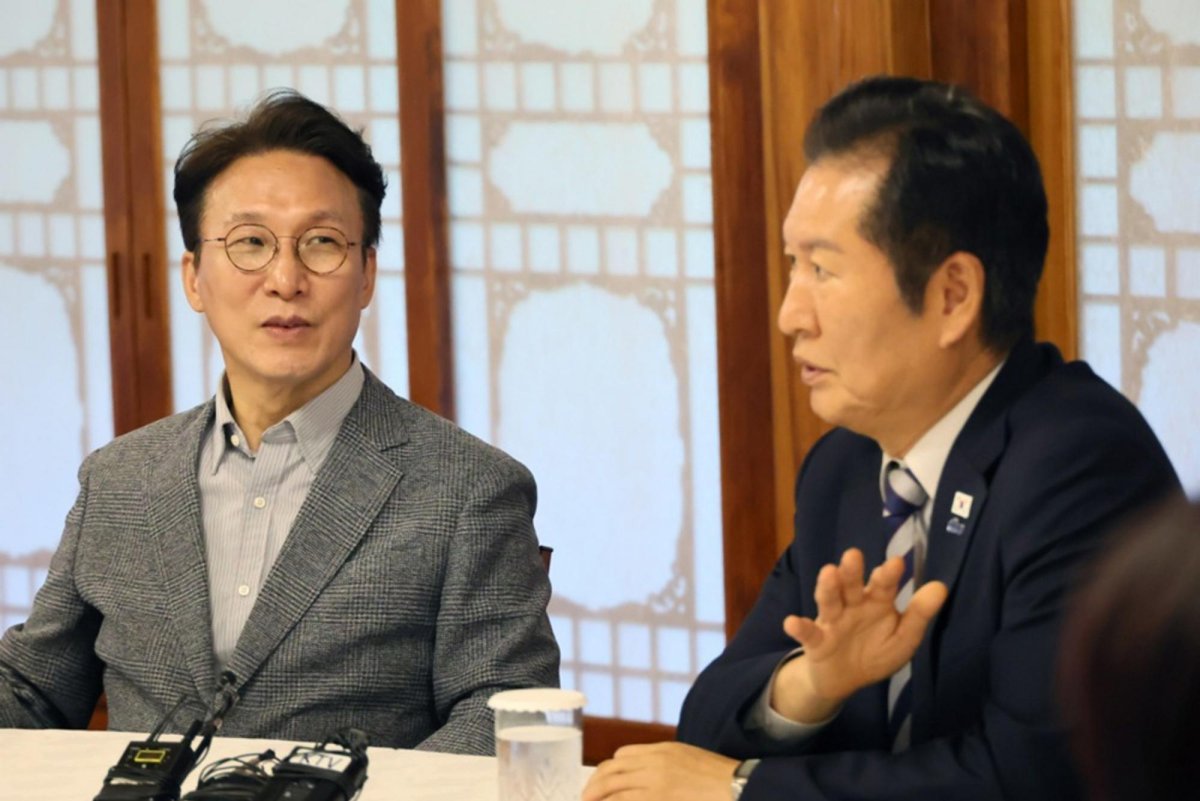 South Korea ruling party faces continued leadership disputes