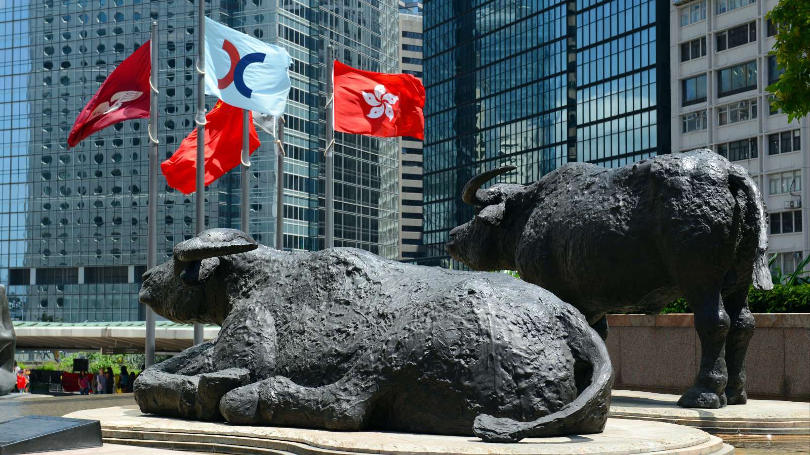 Hang Seng Index chart showing a rebound on Friday