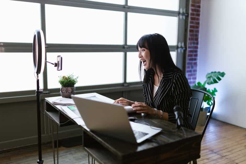 Creator monetization shift toward interactive experiences in 2026