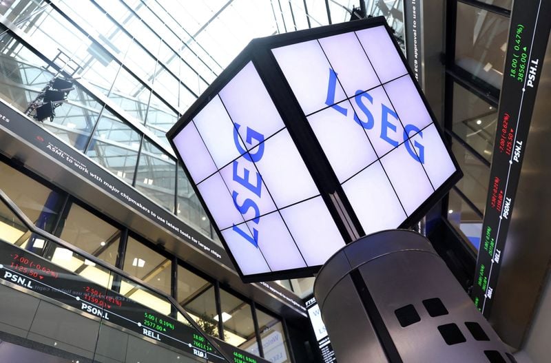 London stock exchange exterior