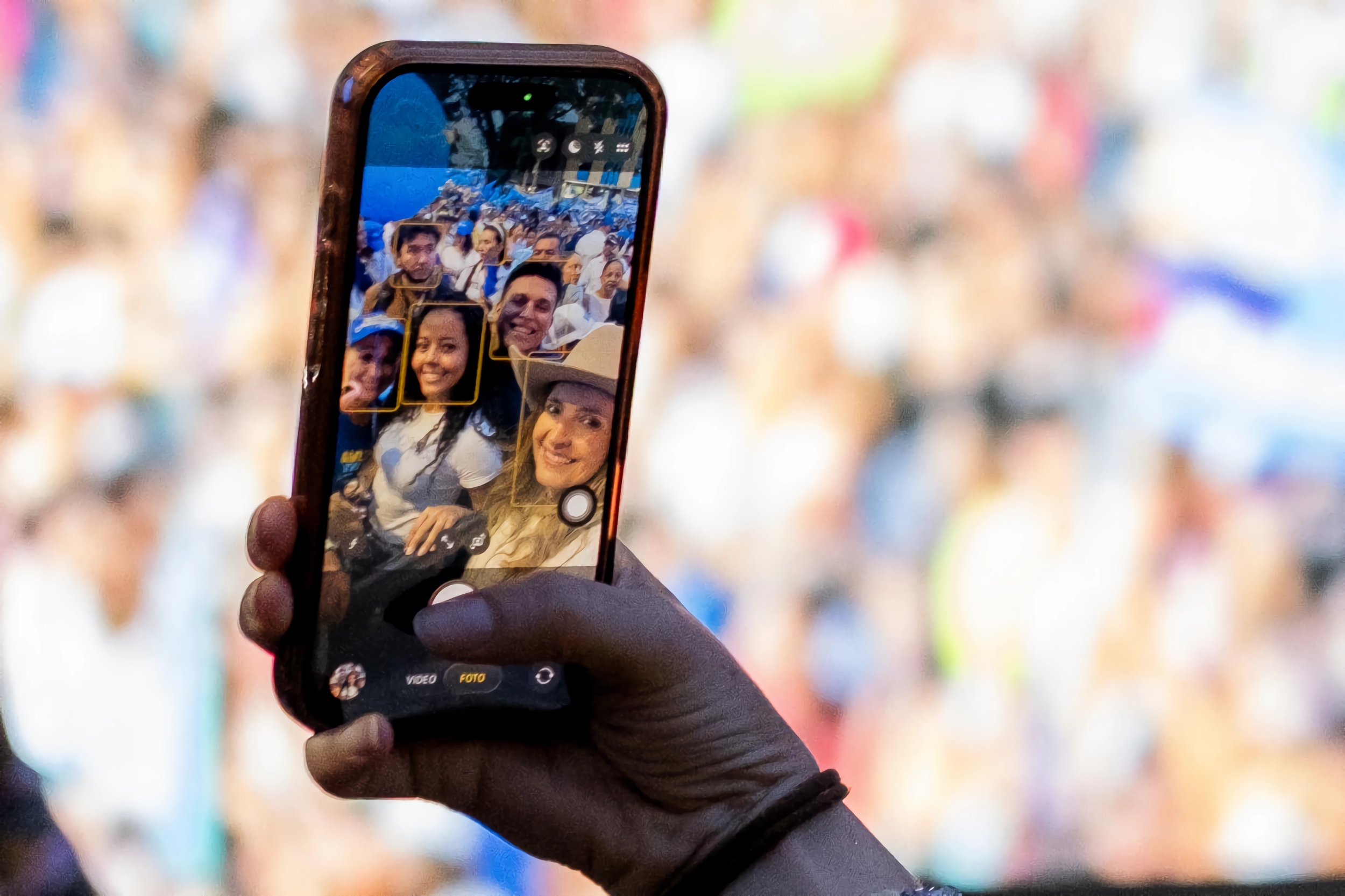 Face recognition technology displayed on a smart device screen