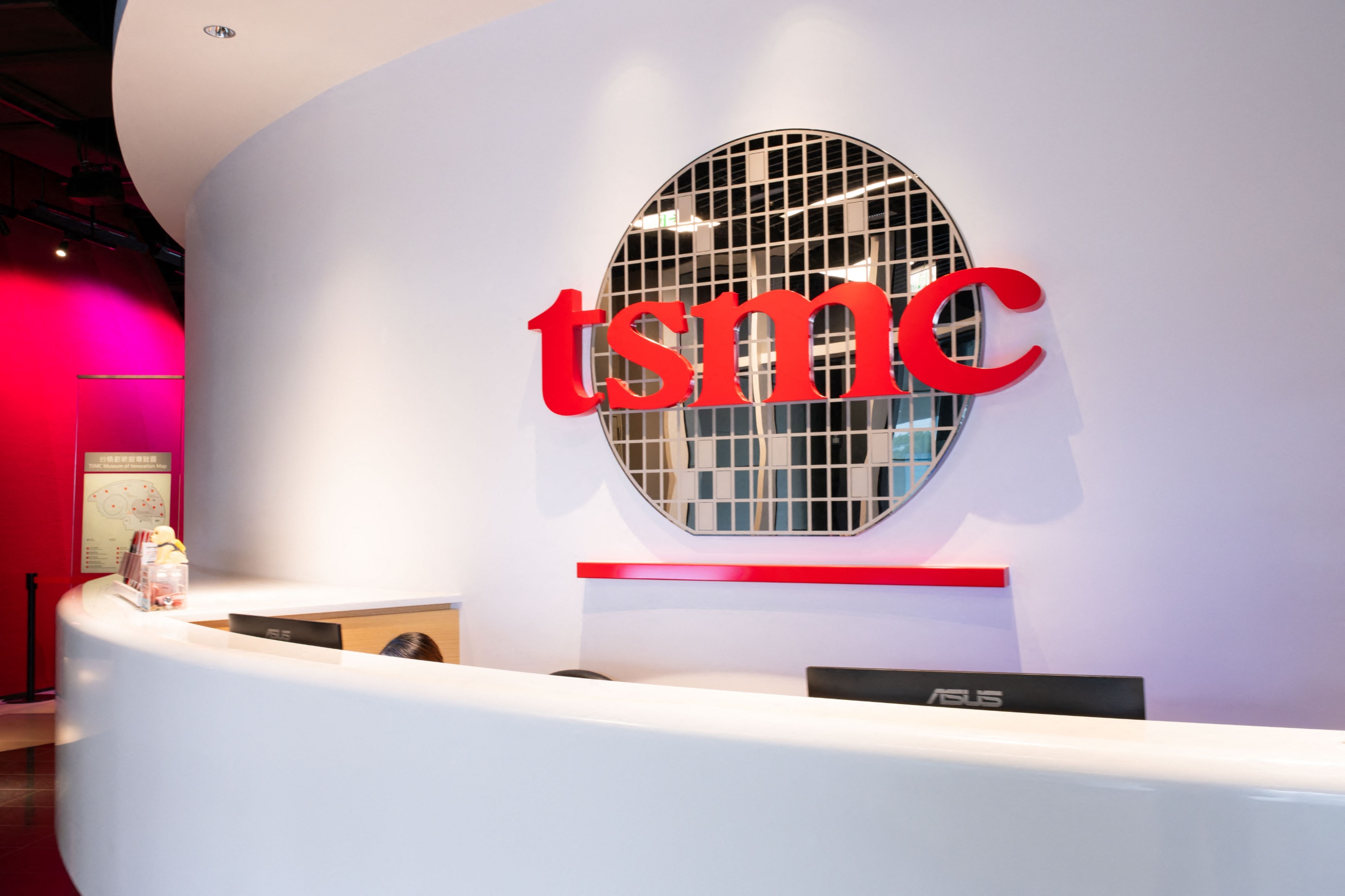 Taiwan semiconductor industry supply chain growth metrics