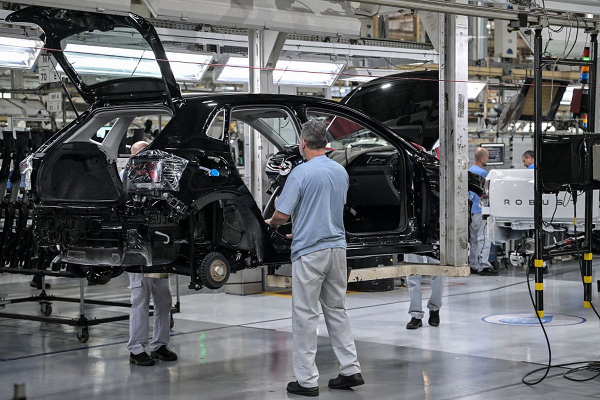 Volkswagen Board Approves 50,000 More Job Cuts