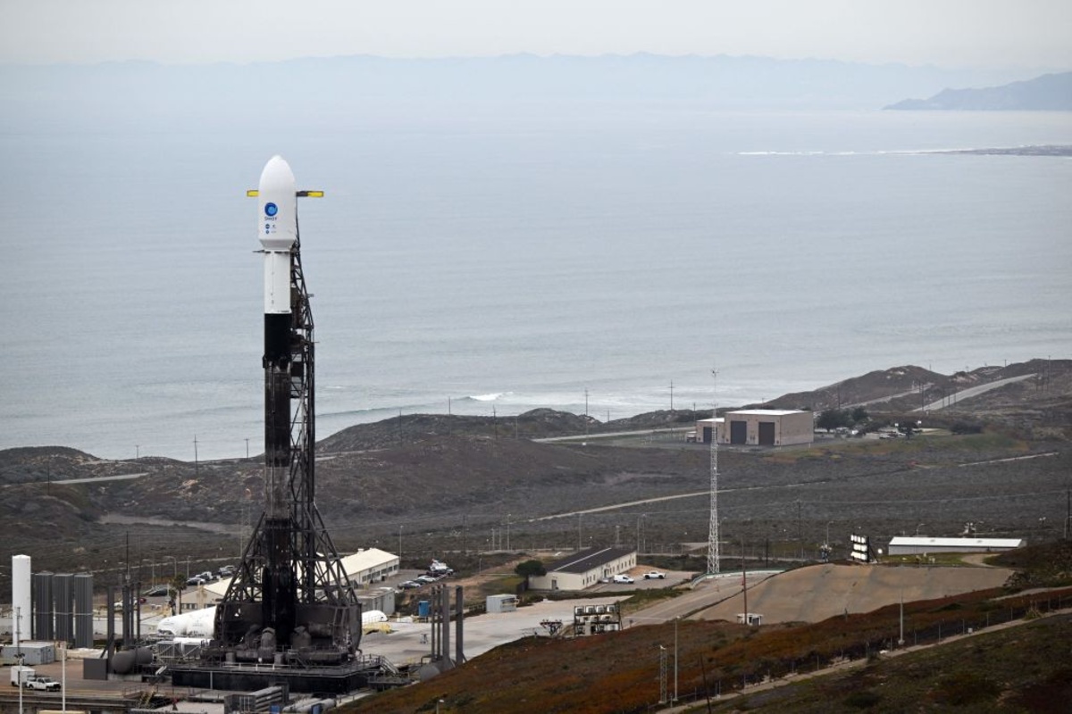 Falcon 9 부스터 B1081의 28번째 비행을 앞둔 SpaceX의 USSF-481 임무 관련 이미지