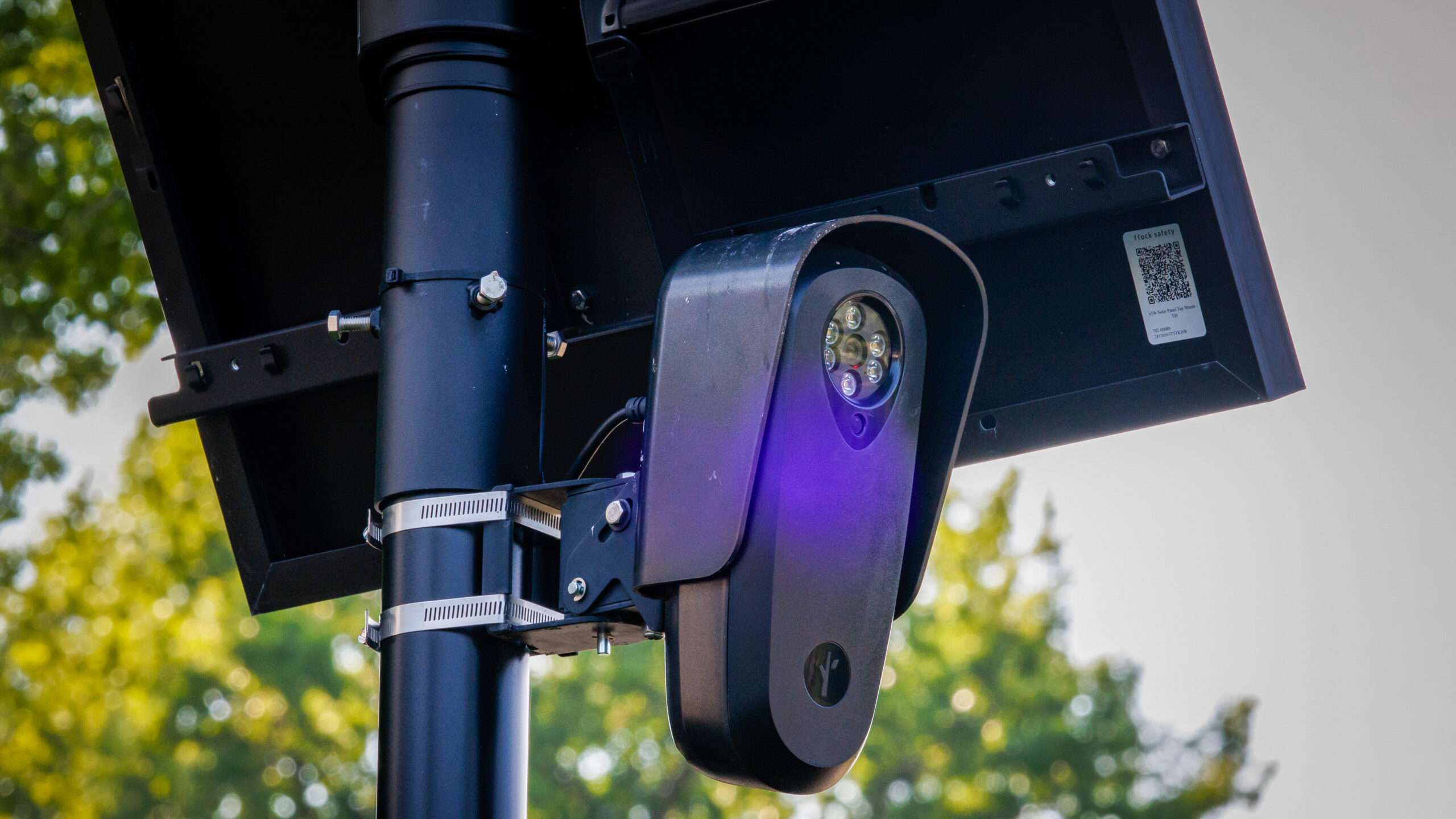 A car being tracked by a Flock safety camera